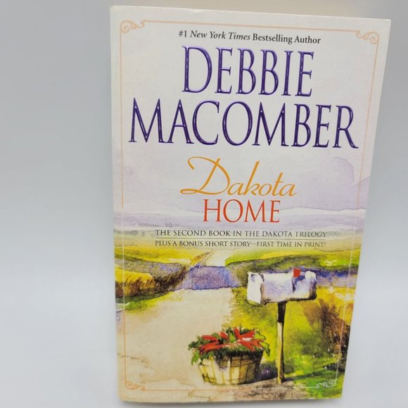 Debbie Macomber Dakota Home #2 Trilogy - Picture 1 of 6
